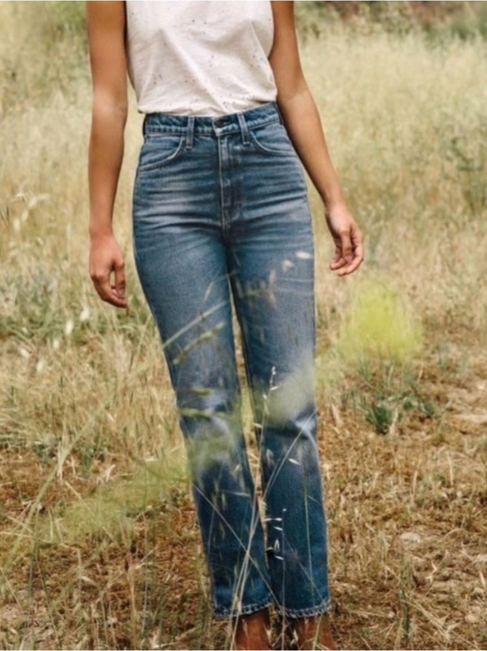 Imogene + willie Sophie jeans in Bedford wash, size 28